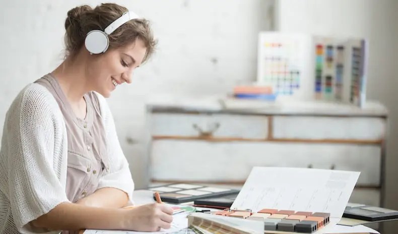 Tipos de música para escuchar en el trabajo